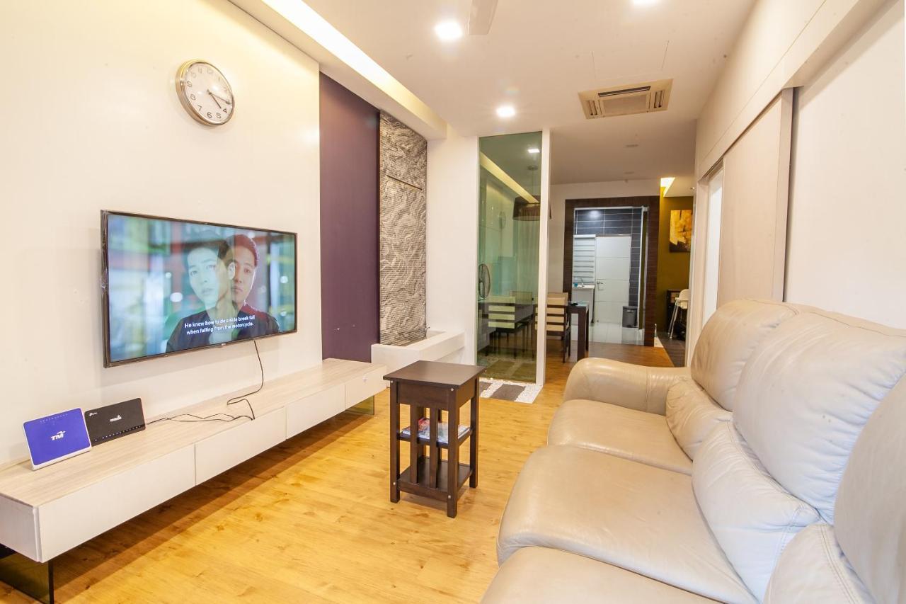 Ferienwohnung Mayang Court By Plush Kuala Lumpur Exterior foto